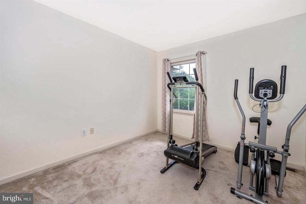 1323 Lindsay Lane - Photo 13