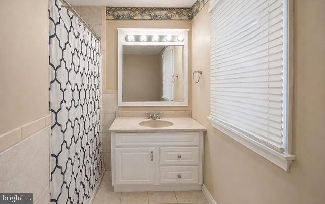 4114 Skyline Drive - Photo 2