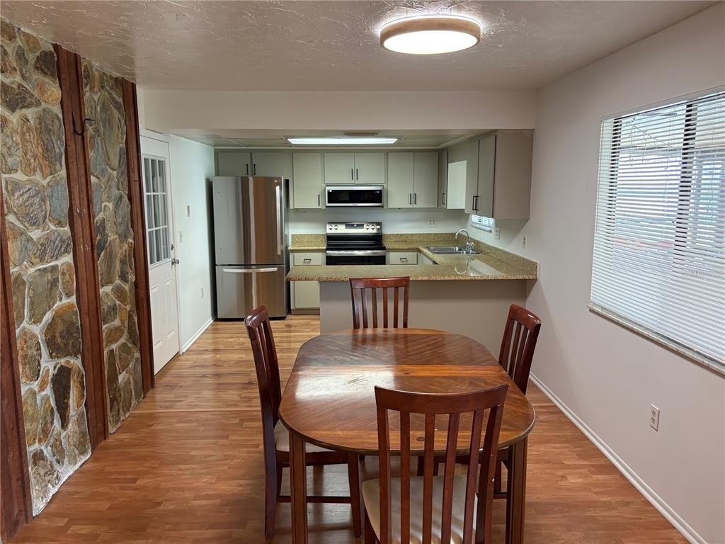 7206 8th Avenue Nw - Photo 4