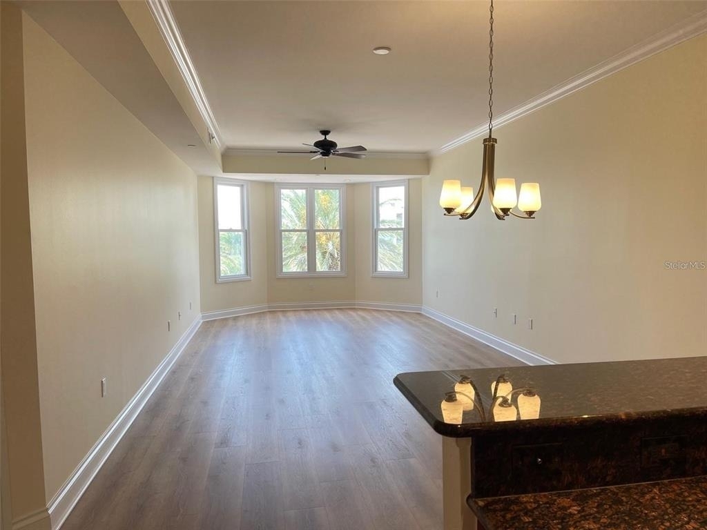 8111 Lakewood Main Street - Photo 5