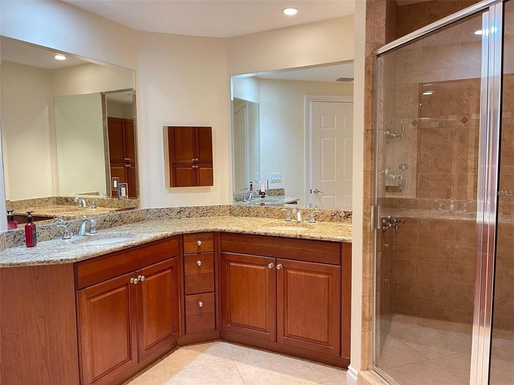 8111 Lakewood Main Street - Photo 16