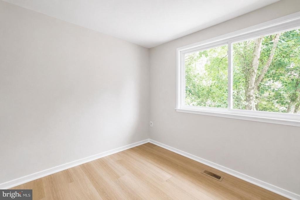 14435 Pebble Hill Lane S - Photo 34
