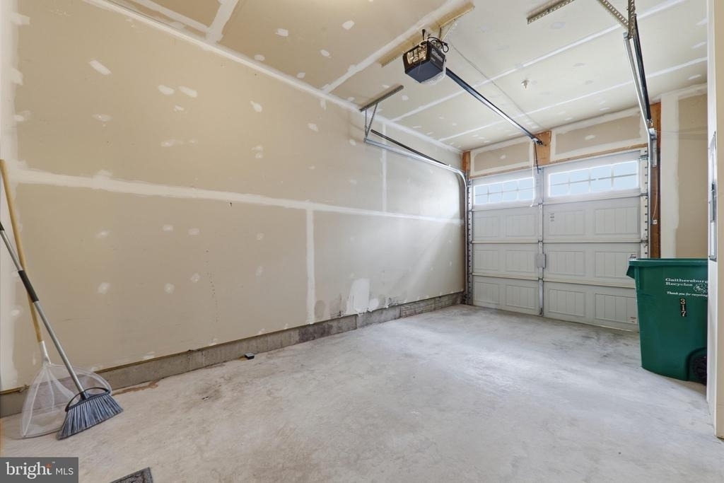 317 Community Center Avenue - Photo 10