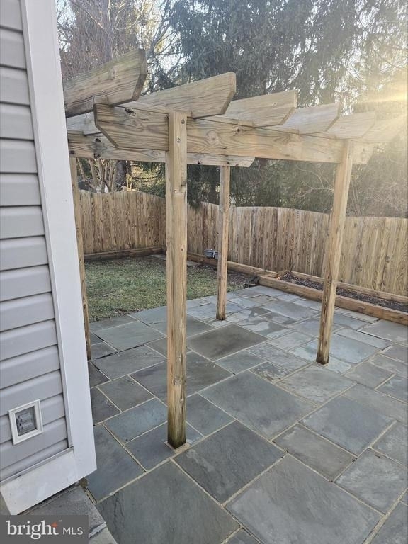 20323 Swallow Point Road - Photo 14