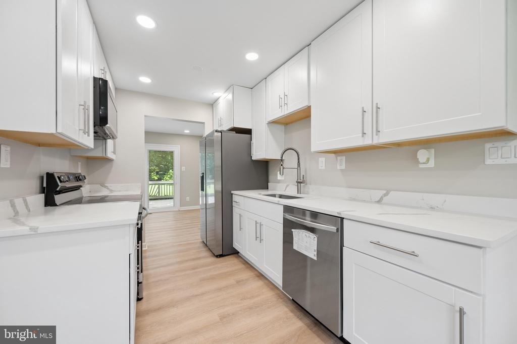 12408 W Old Baltimore Road W - Photo 12