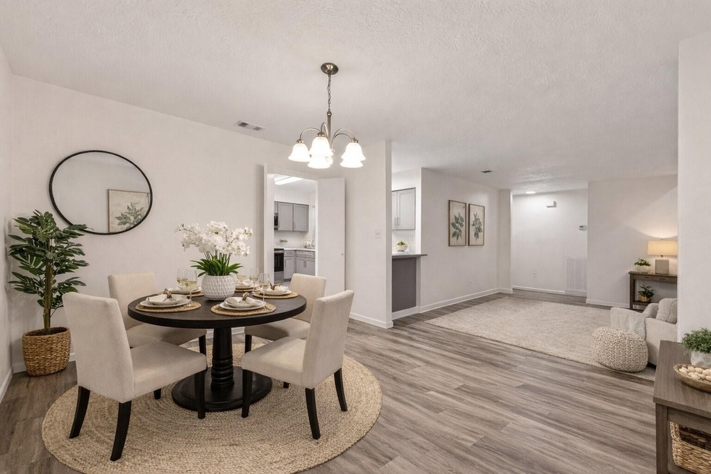 13431 Clarewood Drive - Photo 6