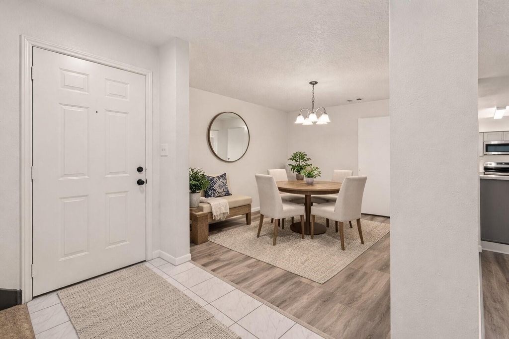 13431 Clarewood Drive - Photo 3