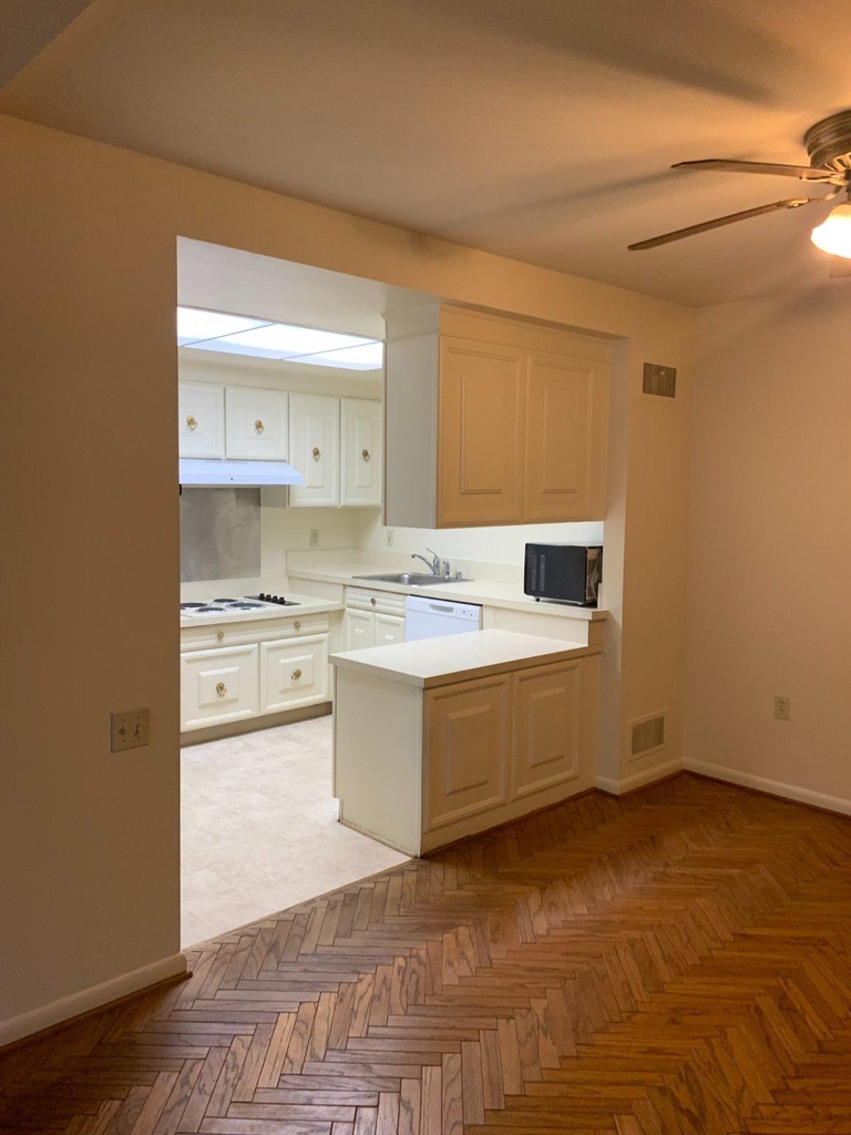 3383 S Leisure World Boulevard - Photo 4