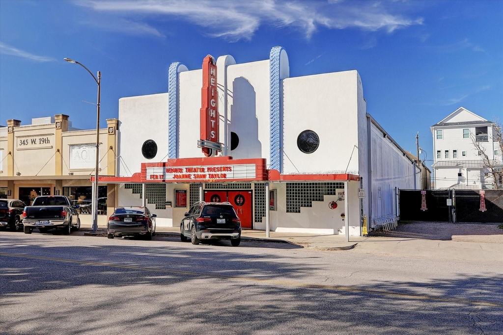 111 E 18th Street - Photo 49