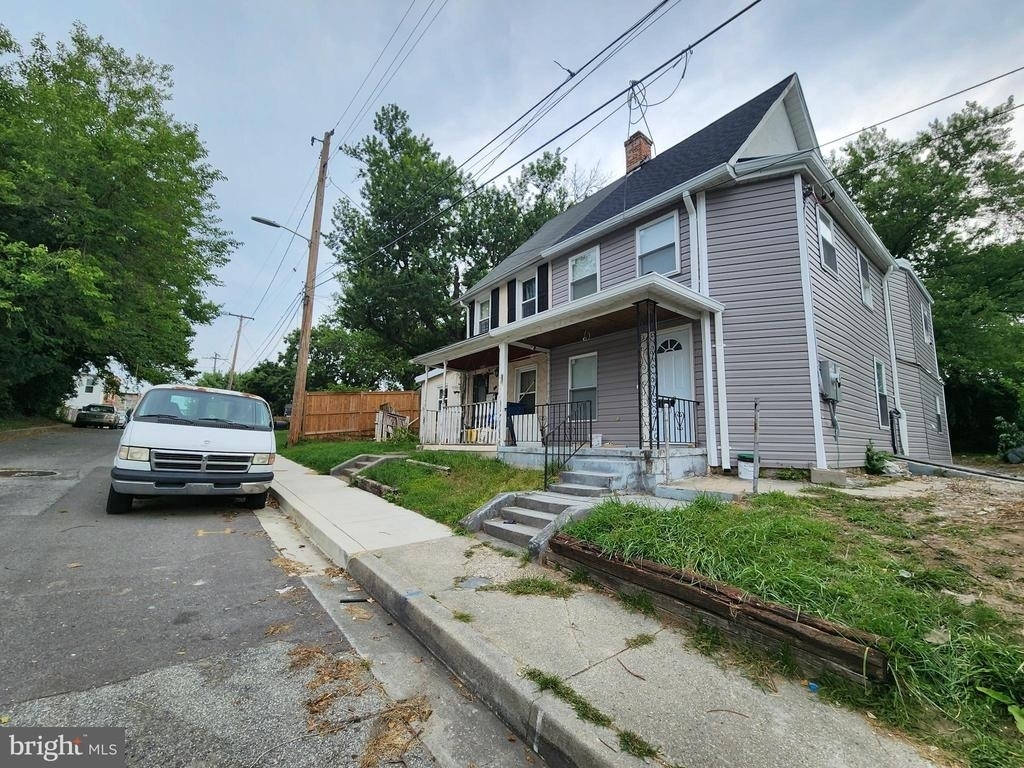 523 Wellesley Street - Photo 25