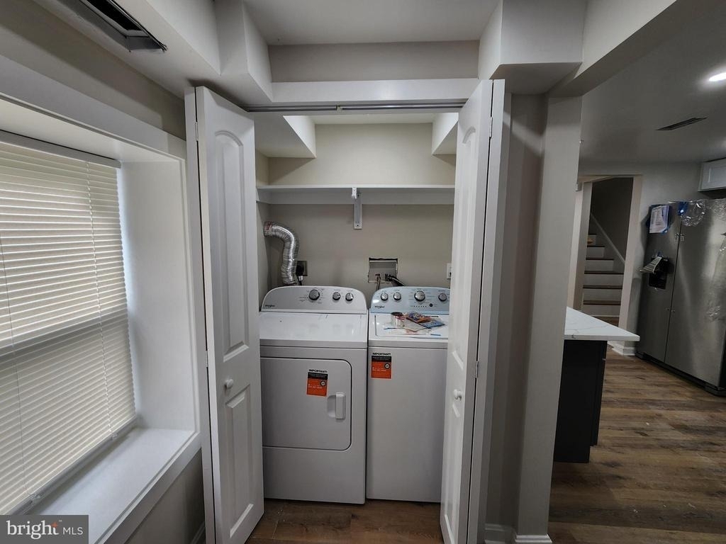 523 Wellesley Street - Photo 6