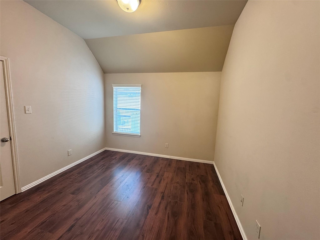 22010 Rustic Canyon Lane - Photo 3
