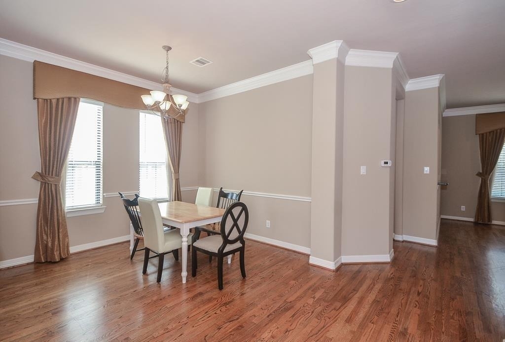 3042 Royal Oaks Crs - Photo 5