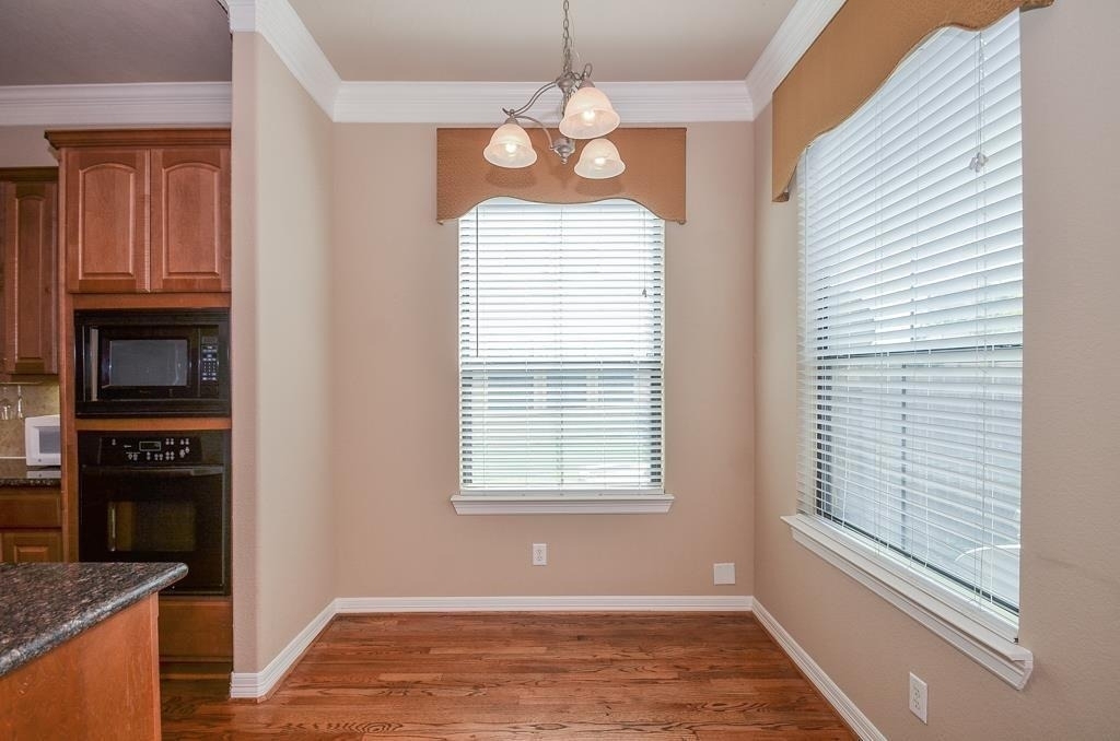 3042 Royal Oaks Crs - Photo 14