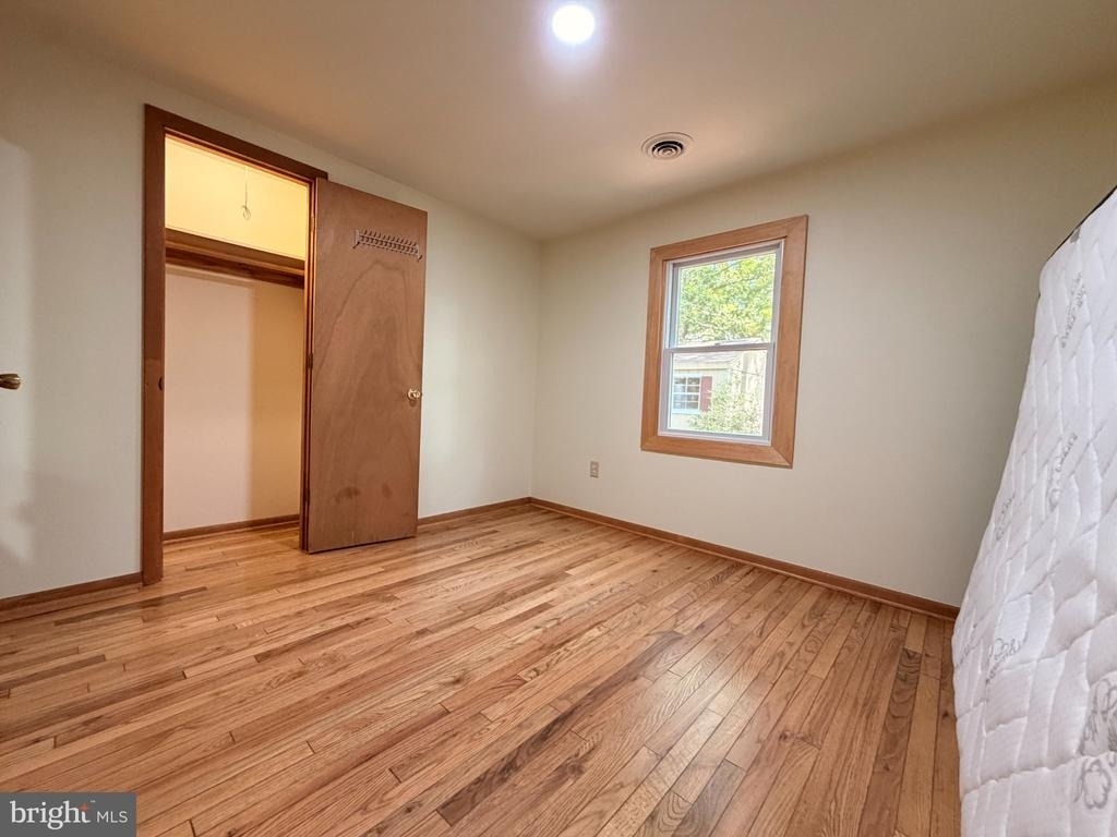 18587 Sylvan Dr - Photo 8