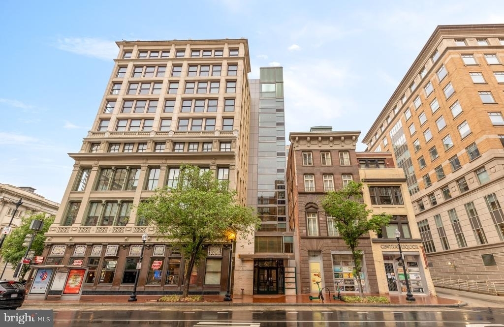 675 E St Nw - Photo 0