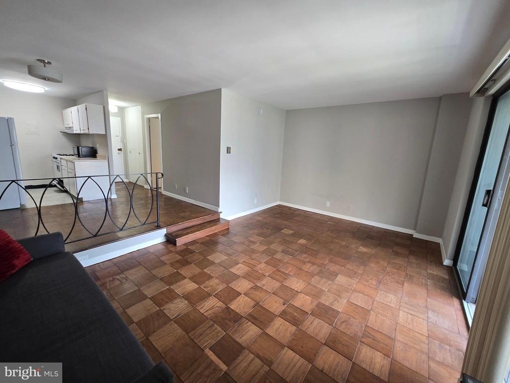 2201 L Street Nw - Photo 3