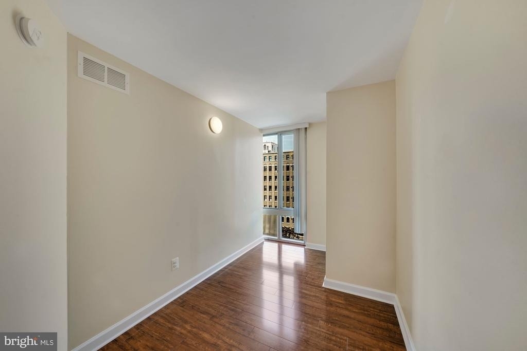 950 Nw 25th Street Nw - Photo 8