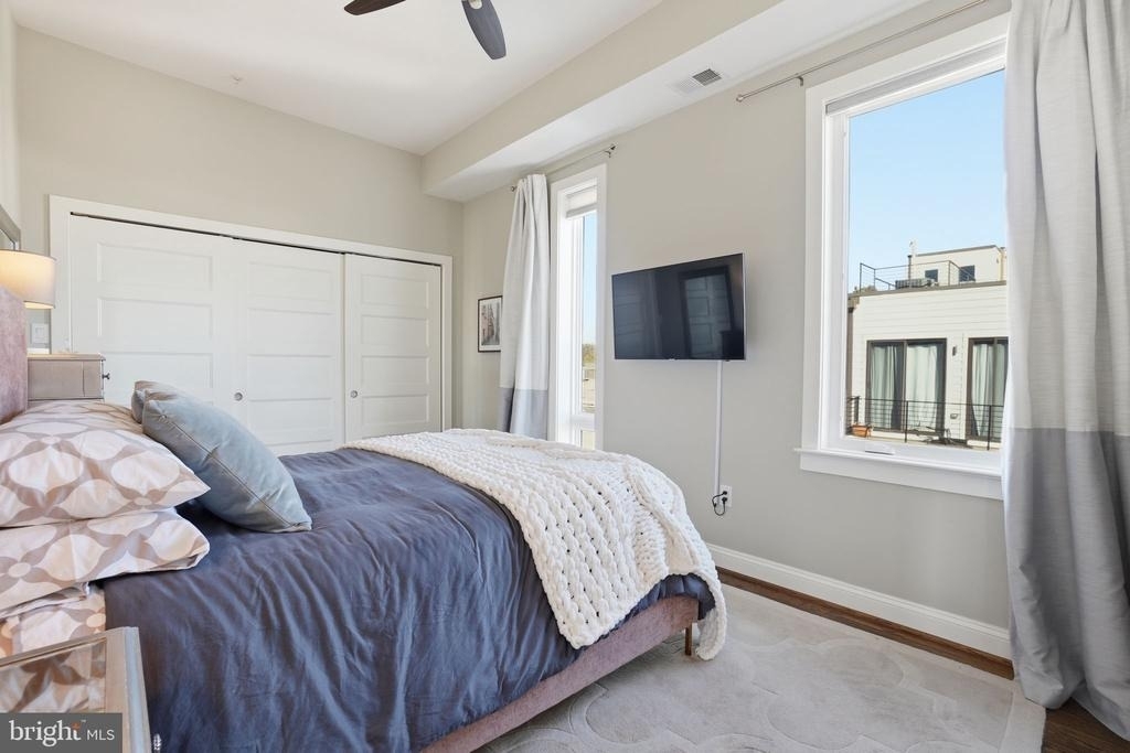 3222 Warder Street Nw - Photo 7