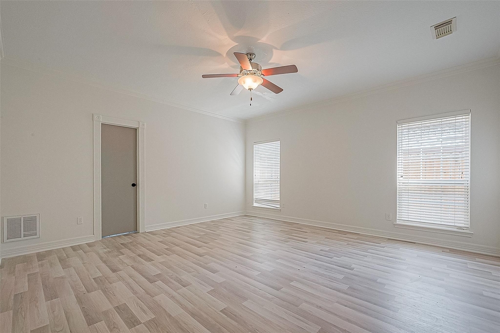 1015 Sugar Lakes Drive - Photo 33