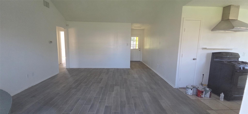 12623 Chiswick Road - Photo 7