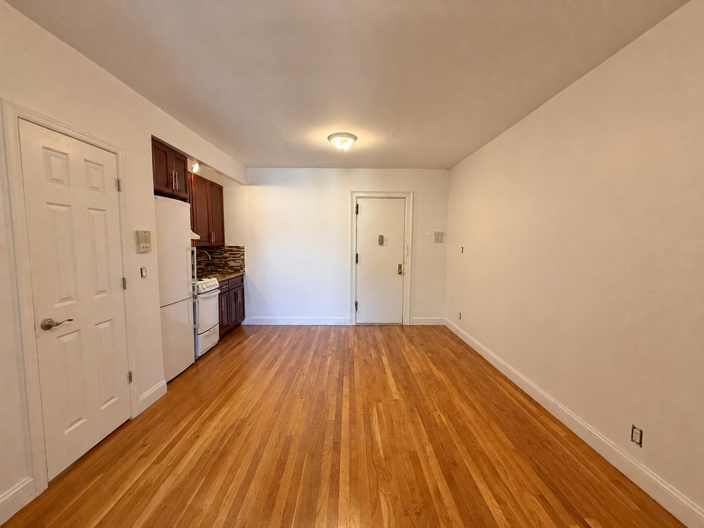 57 Herkimer Street - Photo 3