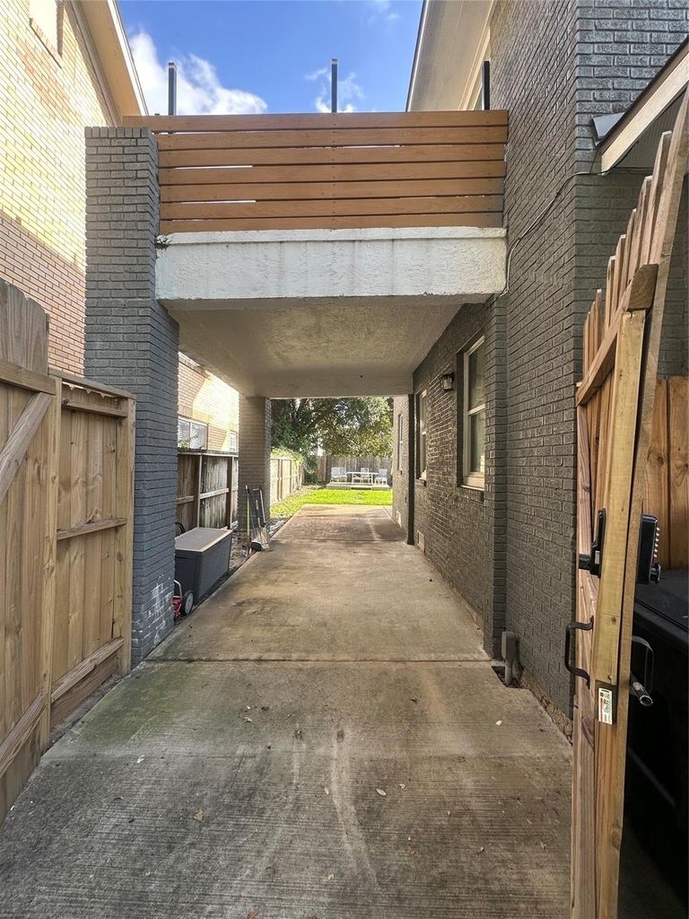 2108 Berry Street - Photo 1