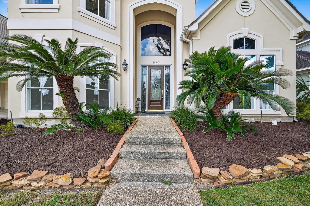 1803 Cottage Landing Lane - Photo 1