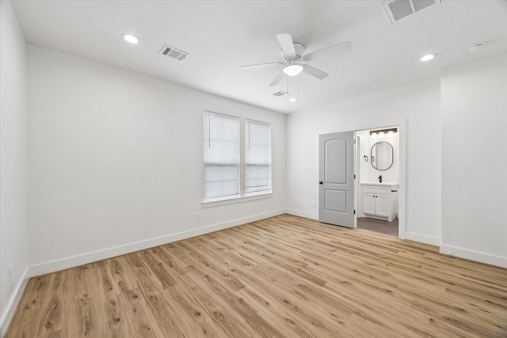 2749 Redrock Street - Photo 15