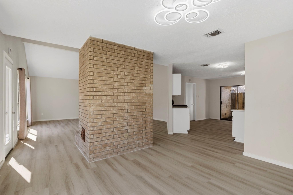 2210 Trail West Street - Photo 10