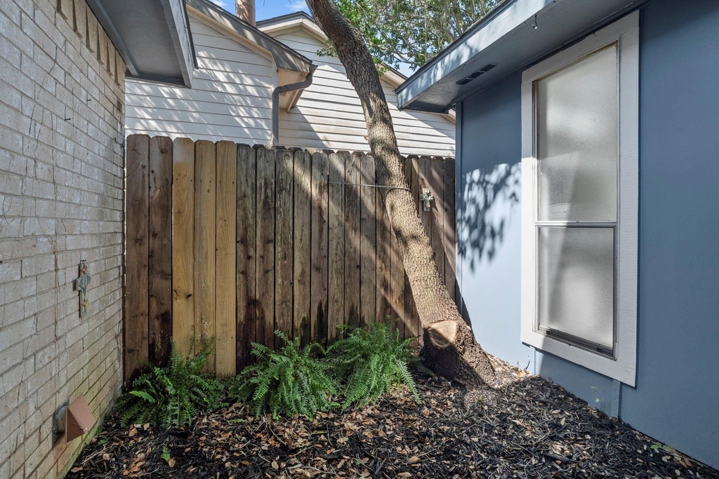 2210 Trail West Street - Photo 13