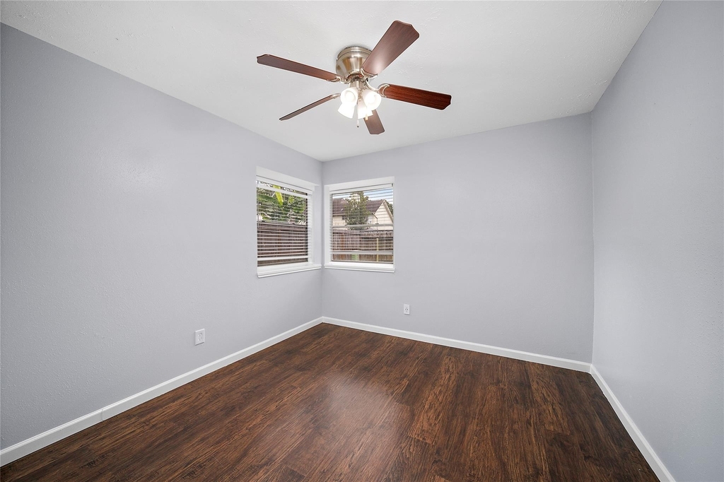 21627 Park Brook Drive - Photo 14