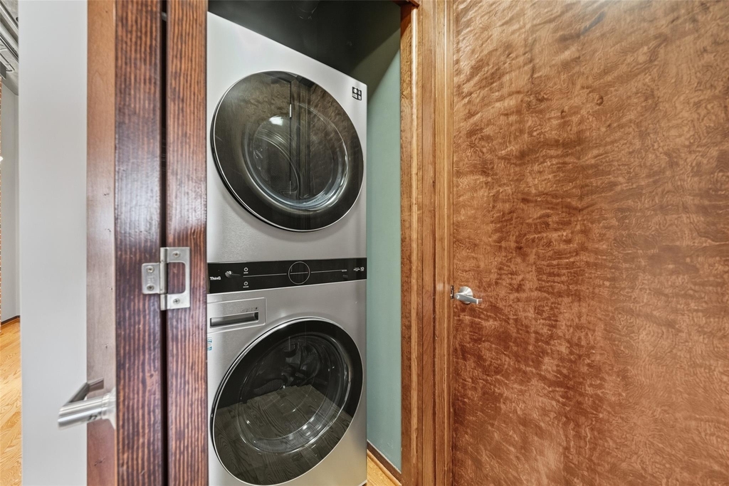 505 Bastrop Street - Photo 18