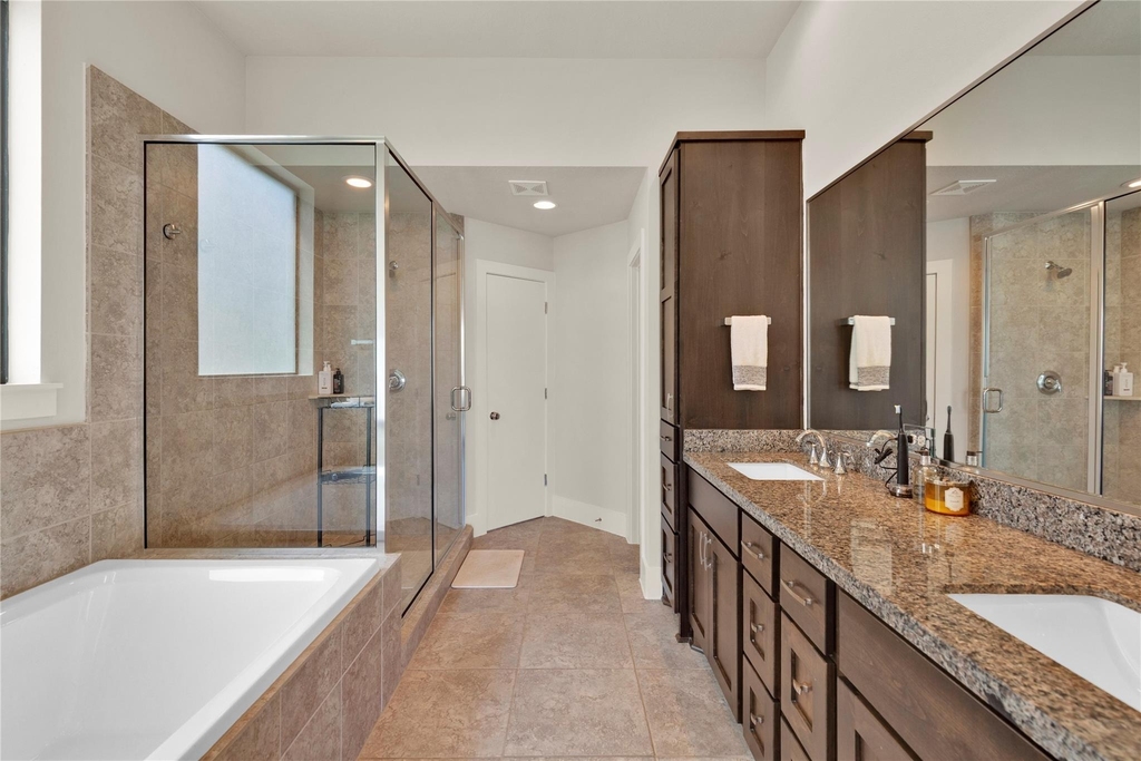 1413 Nagle Street - Photo 23