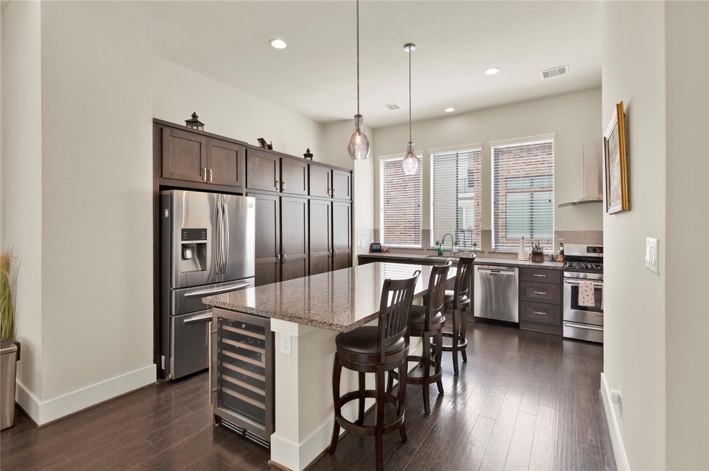 1413 Nagle Street - Photo 7