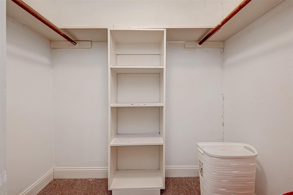 3903 Hermitage Hollow Lane - Photo 39