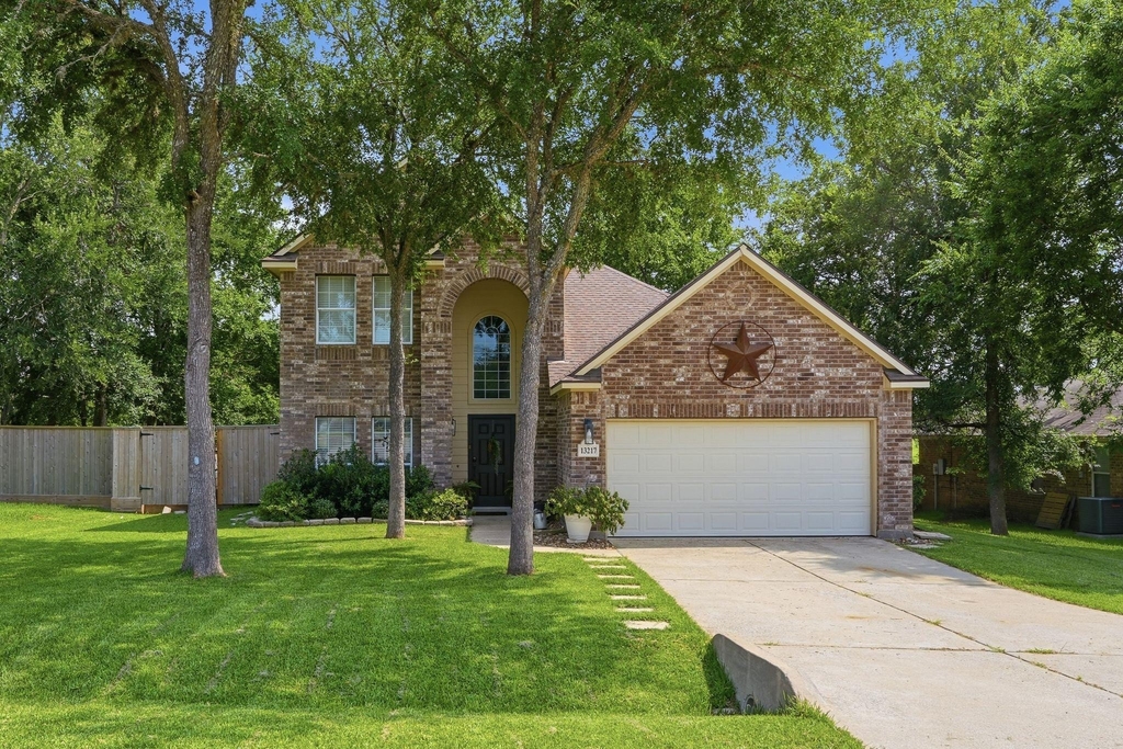 13217 Lazy Lane - Photo 0