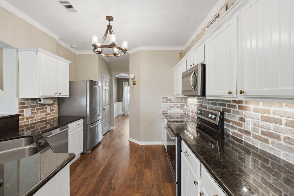 13217 Lazy Lane - Photo 20