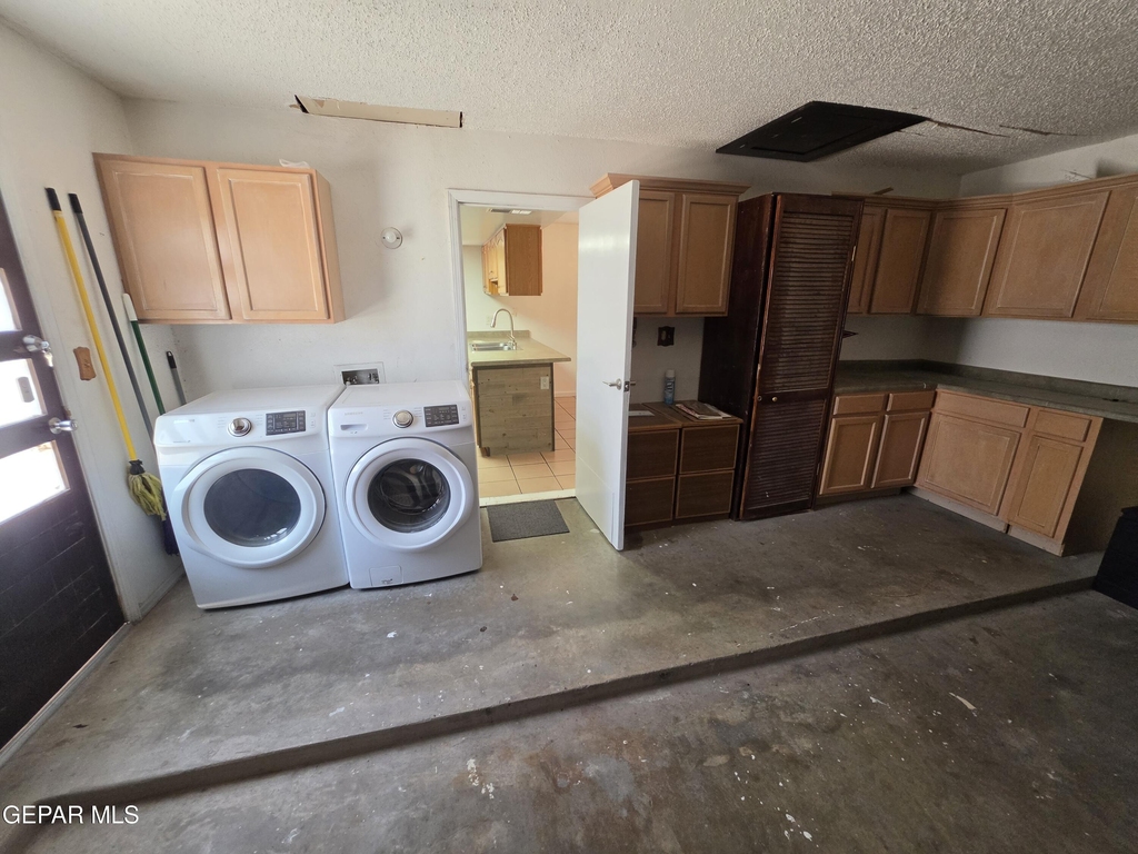 11229 Pony Soldier Avenue - Photo 13