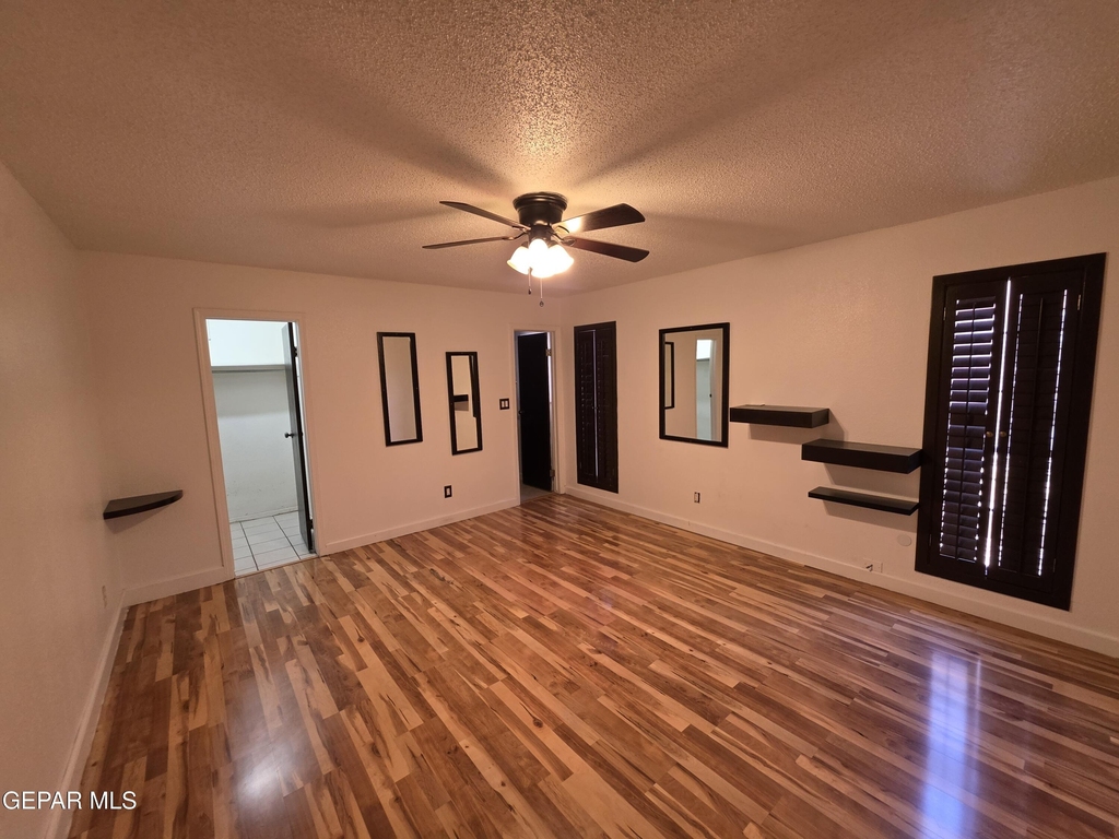 11229 Pony Soldier Avenue - Photo 5