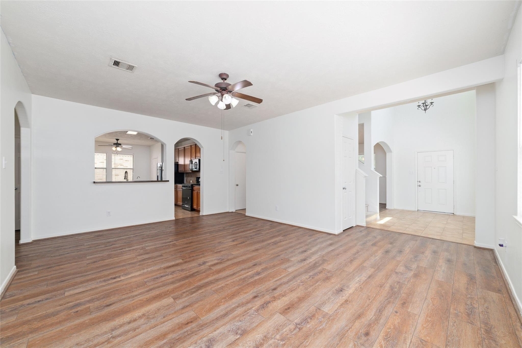 8914 Parlin Ridge Drive - Photo 7