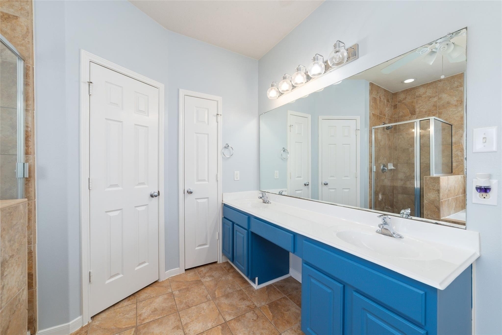8914 Parlin Ridge Drive - Photo 18