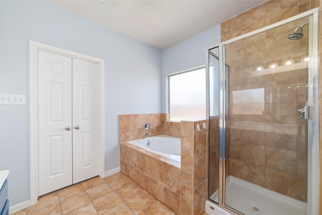8914 Parlin Ridge Drive - Photo 19