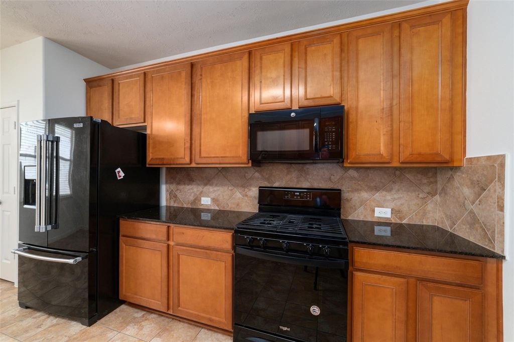 8914 Parlin Ridge Drive - Photo 11
