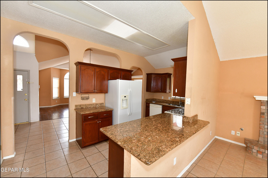 7737 Plaza Azul Road - Photo 14