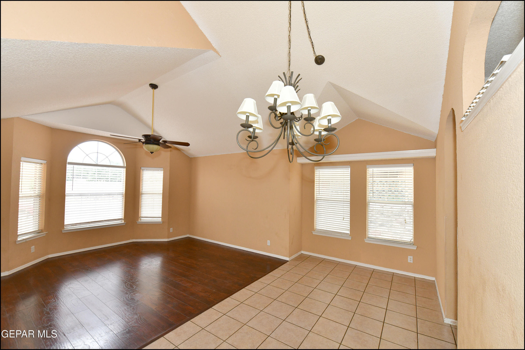 7737 Plaza Azul Road - Photo 7