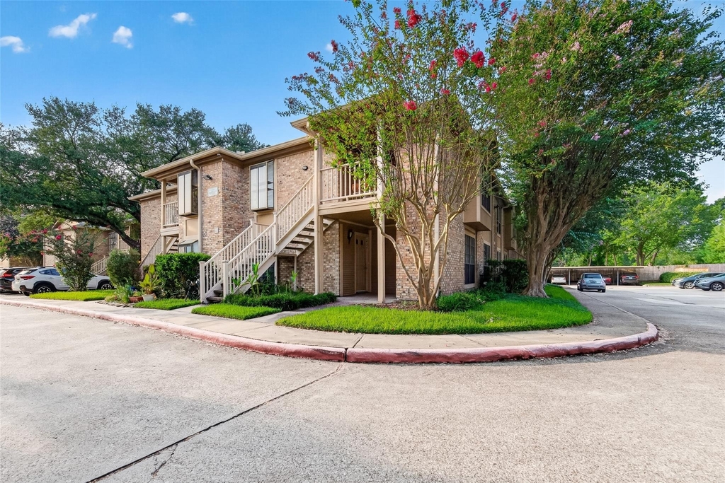 1311 Antoine Drive - Photo 1