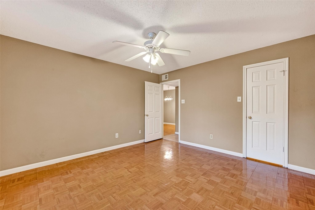 1311 Antoine Drive - Photo 23