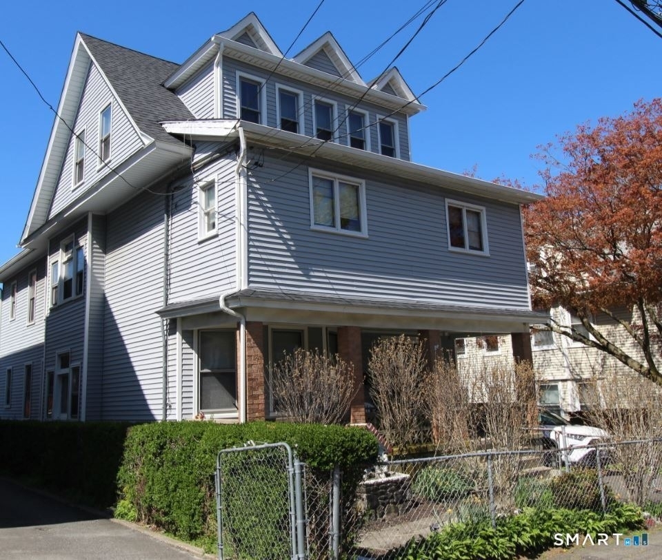 1485 Iranistan Avenue - Photo 0