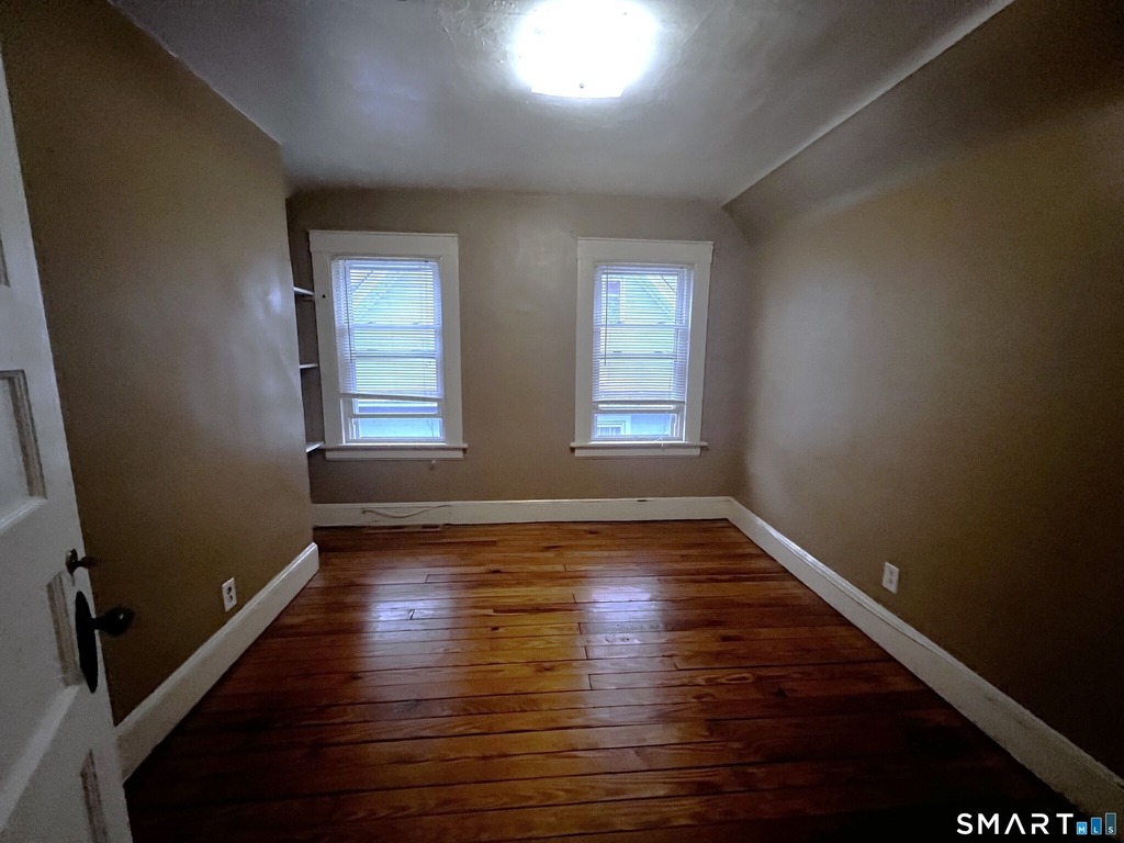 1485 Iranistan Avenue - Photo 6
